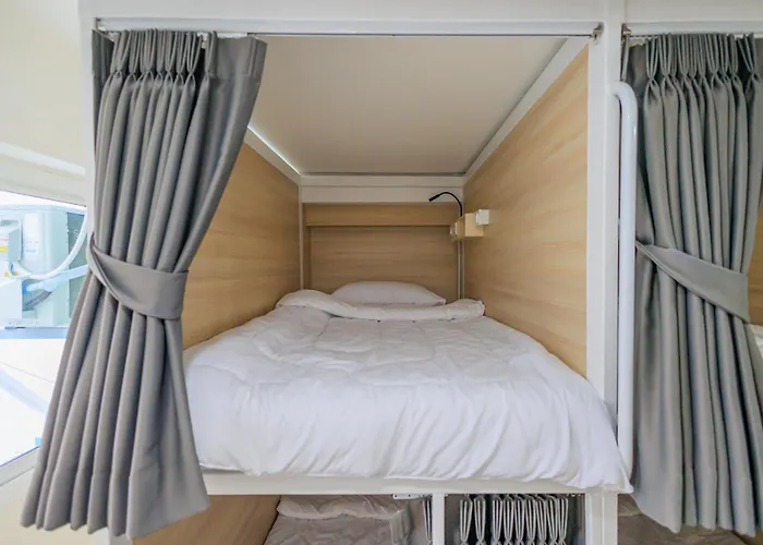 Reezq Hostel