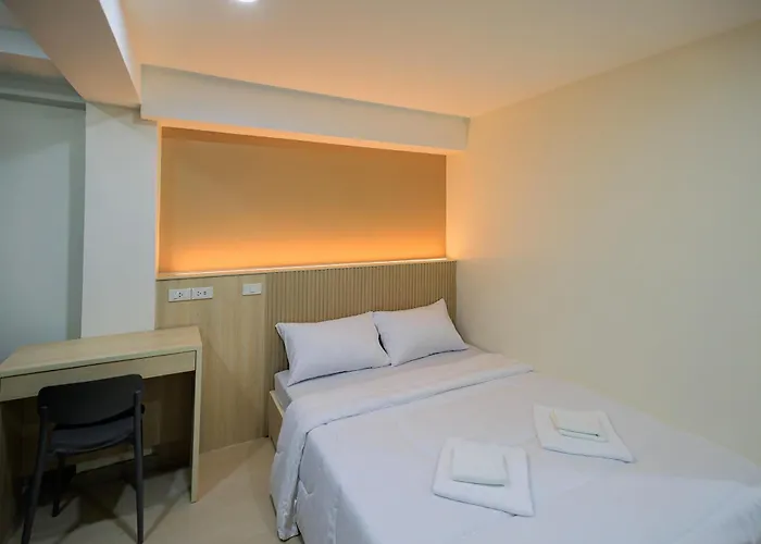 Reezq * Bangkok