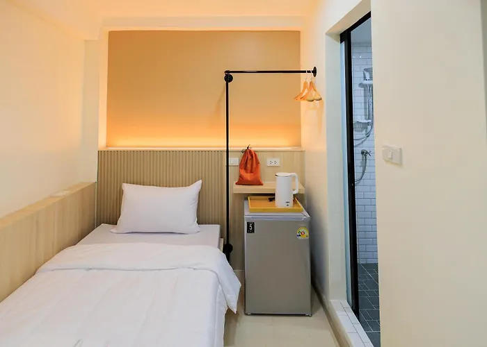 Reezq Hostel
