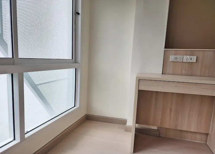 Reezq بيت شباب